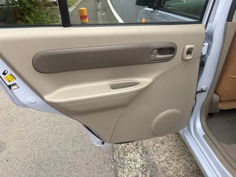 Nissan Pino