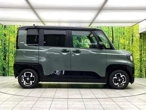 Mitsubishi Delica Mini