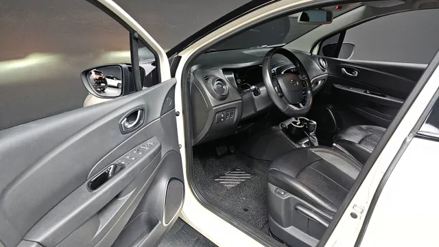 Renault QM3
