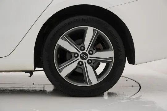 Kia Cerato (K3)