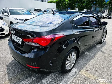 Hyundai Elantra (Avante)