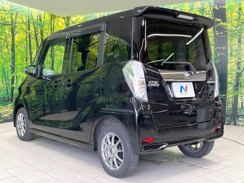 Mitsubishi eK Space Custom