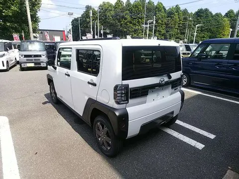 Daihatsu Taft