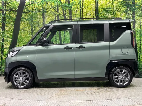 Mitsubishi Delica Mini