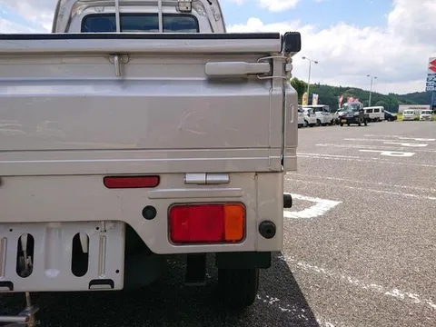 Nissan Clipper Truck
