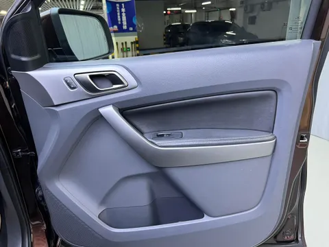 Ford Everest