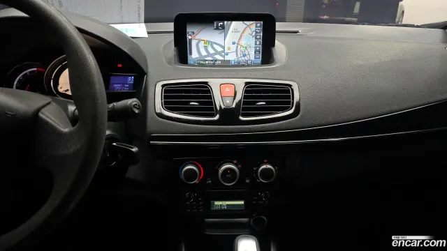 Renault SM3