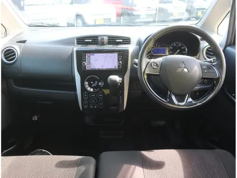 Mitsubishi eK Custom