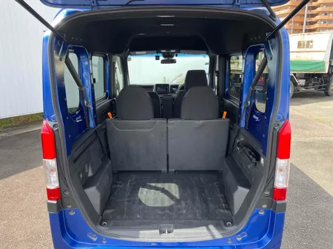 Honda N-VAN Plus Style
