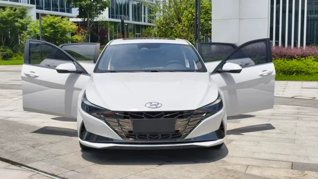 Hyundai Elantra (Avante)