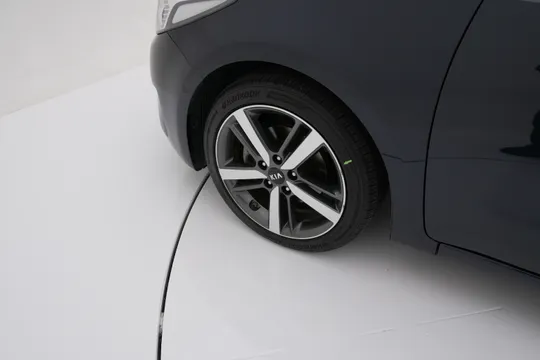 Kia Cerato (K3)