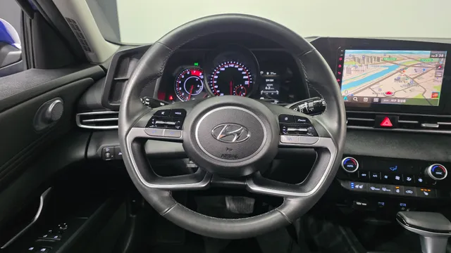 Hyundai Elantra (Avante)