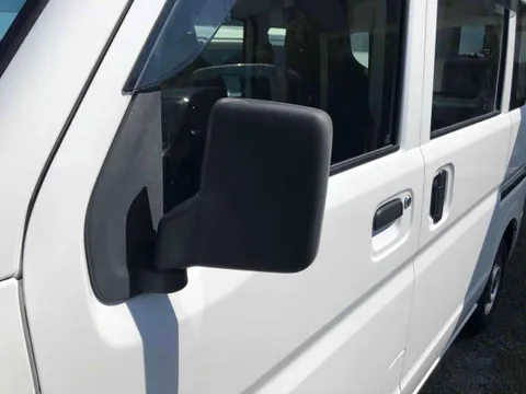 Mitsubishi Minicab Van