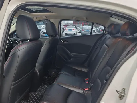 Mazda Mazda 3