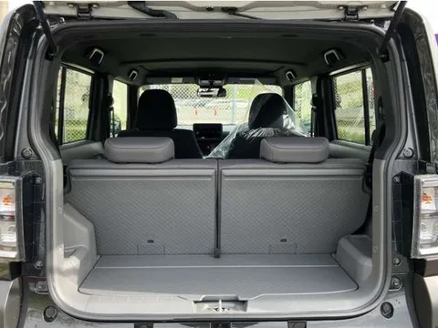 Daihatsu Taft