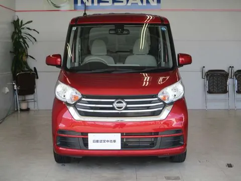 Nissan Dayz Roox