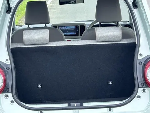 Daihatsu Mira Tocot