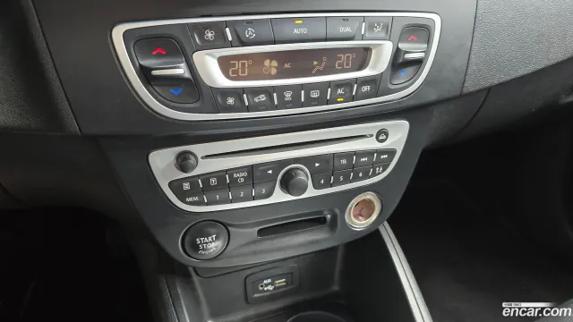Renault SM3