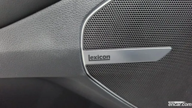 Genesis G90 (EQ900)