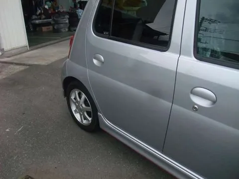 Daihatsu Esse