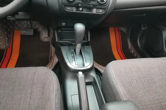 Honda Jazz (Fit)