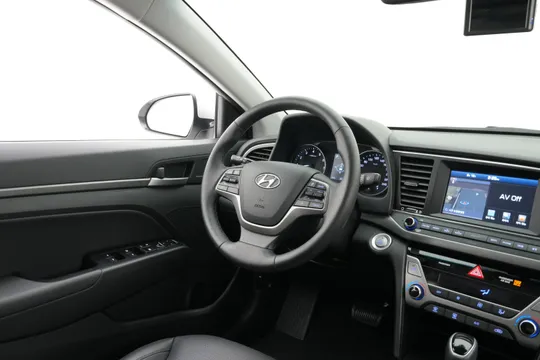 Hyundai Elantra (Avante)