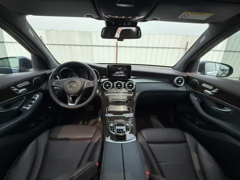 Mercedes-Benz Mercedes-Benz GLC