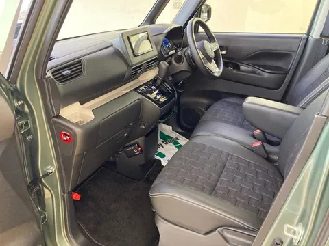 Mitsubishi Delica Mini
