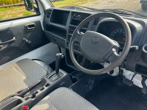 Mazda Scrum Truck