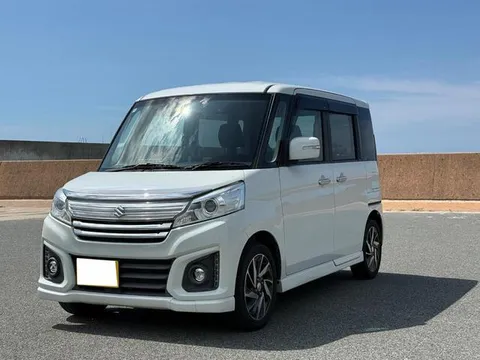 Suzuki Spacia Custom