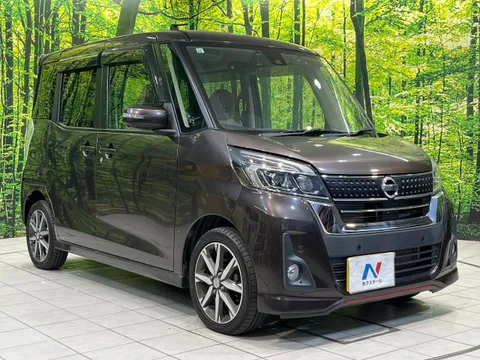 Nissan Dayz Roox