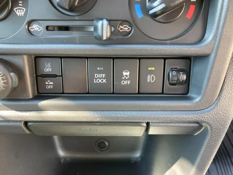 Suzuki Super Carry