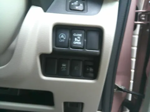 Mitsubishi eK Space