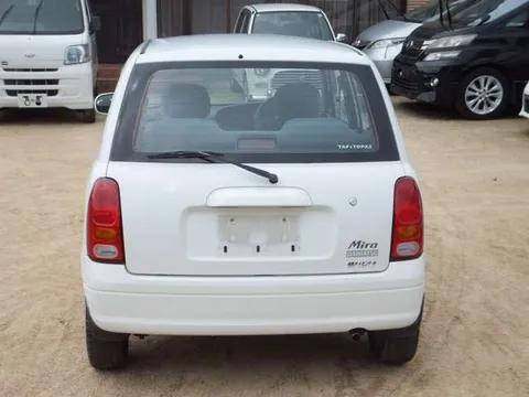 Daihatsu Mira