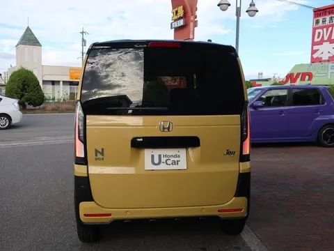 Honda N-BOX Joy