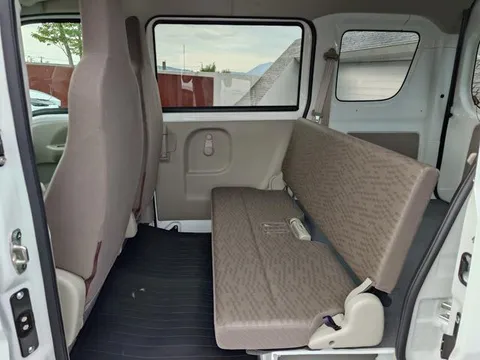 Mitsubishi Minicab Van