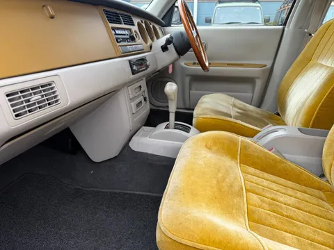 Nissan Rasheen
