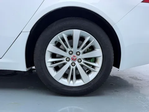 Jaguar XFL