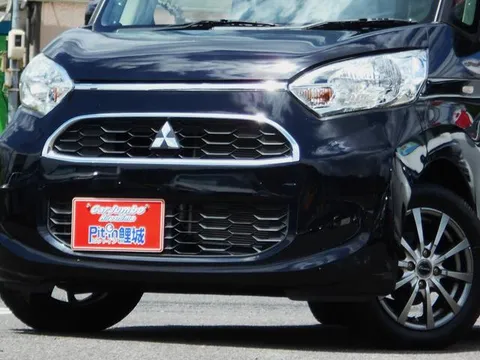 Mitsubishi eK Space