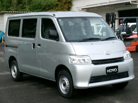Toyota TownAce Van