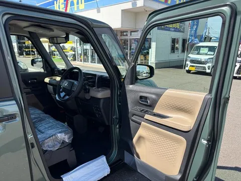 Mitsubishi Delica Mini