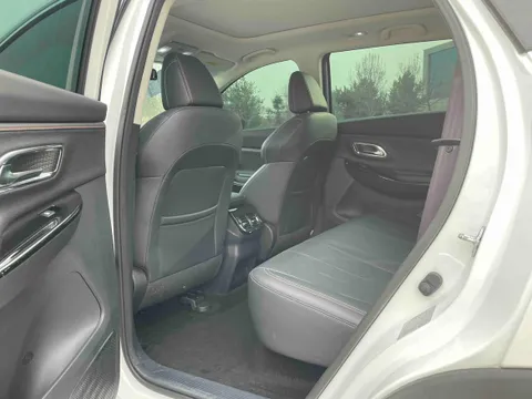 Changan X7