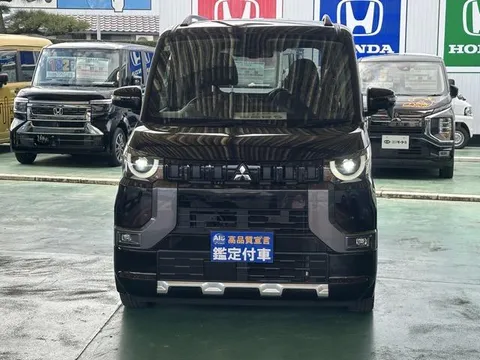 Mitsubishi Delica Mini
