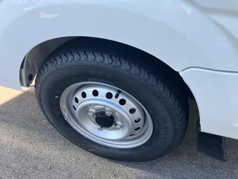 Nissan Clipper Truck