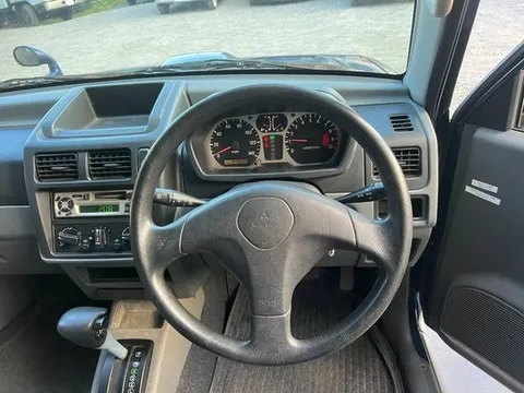 Mitsubishi Pajero Mini