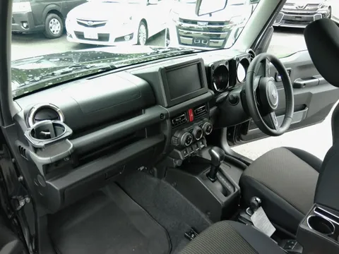 Suzuki Jimny Sierra