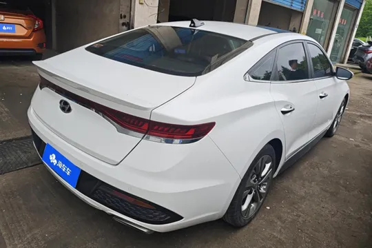 Hyundai Festa