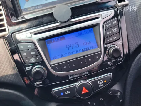 Hyundai Accent