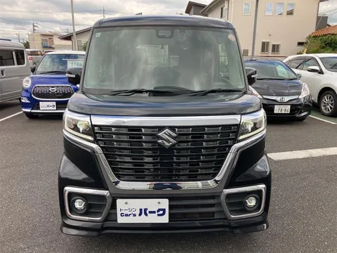 Suzuki Spacia Custom