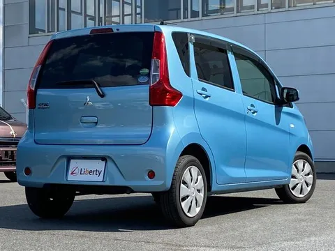 Mitsubishi eK Wagon